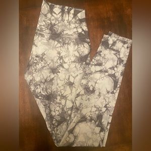 Lululemon Wunder Under Leggings